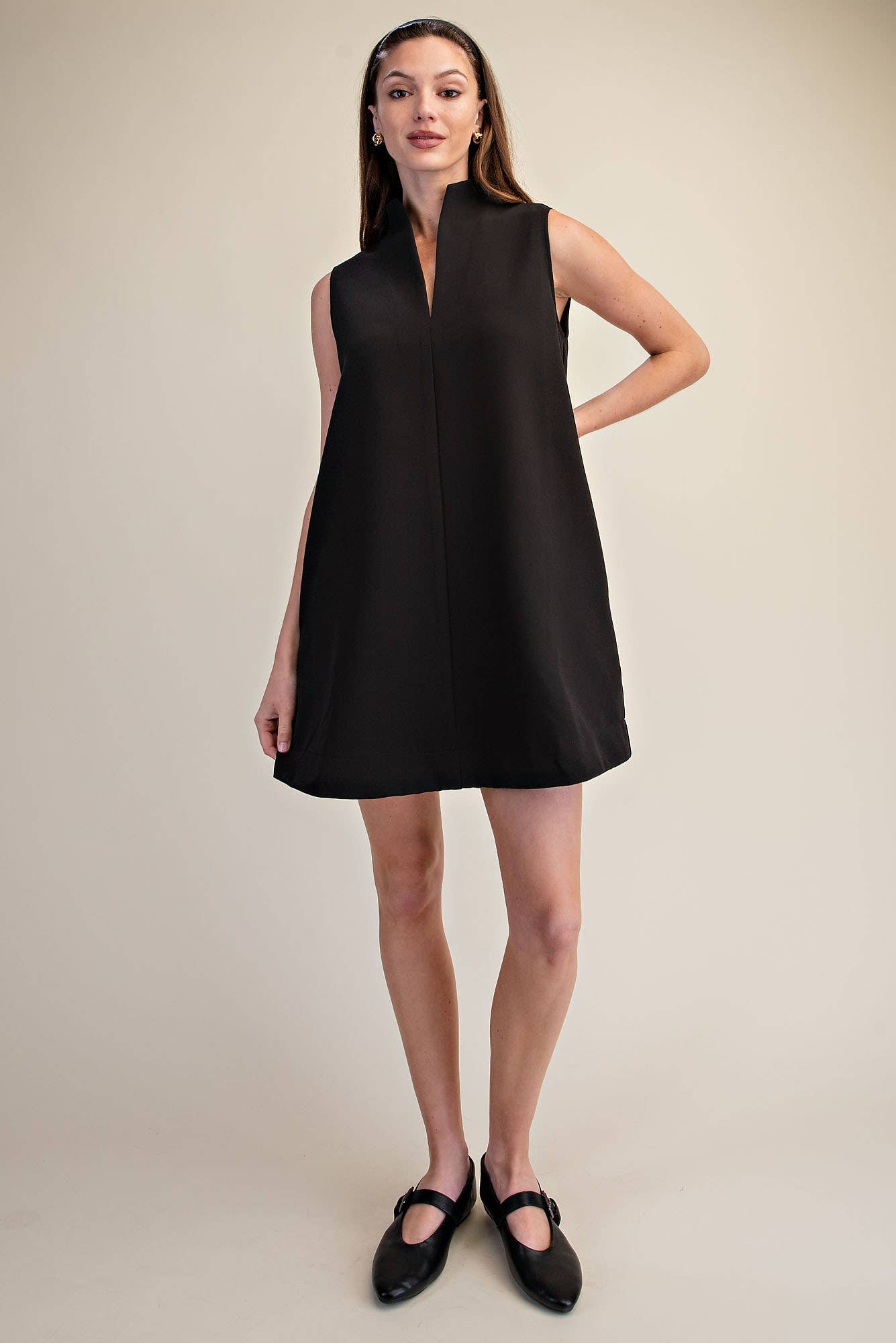 Stand Collar Slit V-Neck Sleeveless Dress (June Pre-Order)