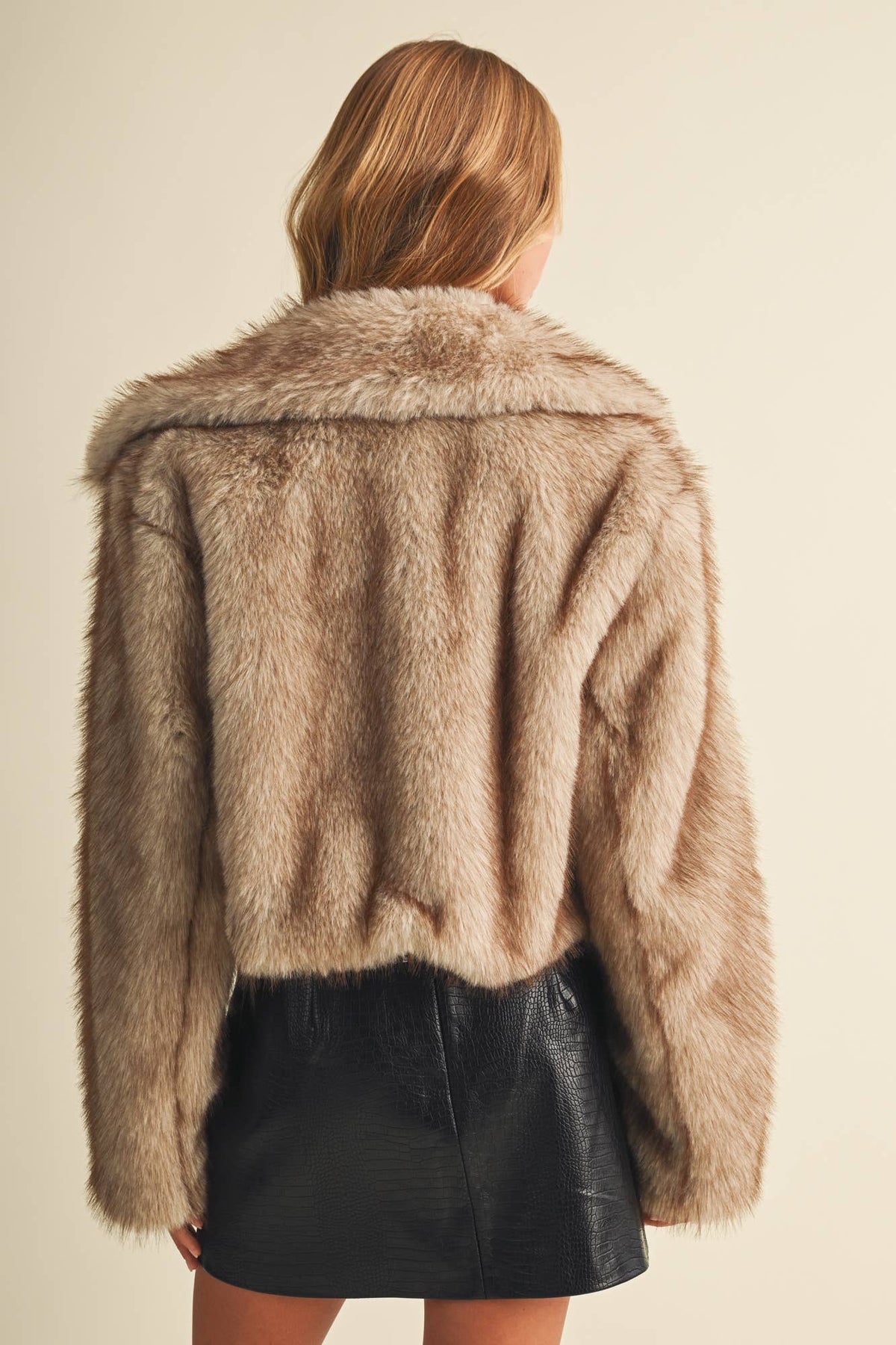 Wide Notched Lapel Faux Fur Jacket