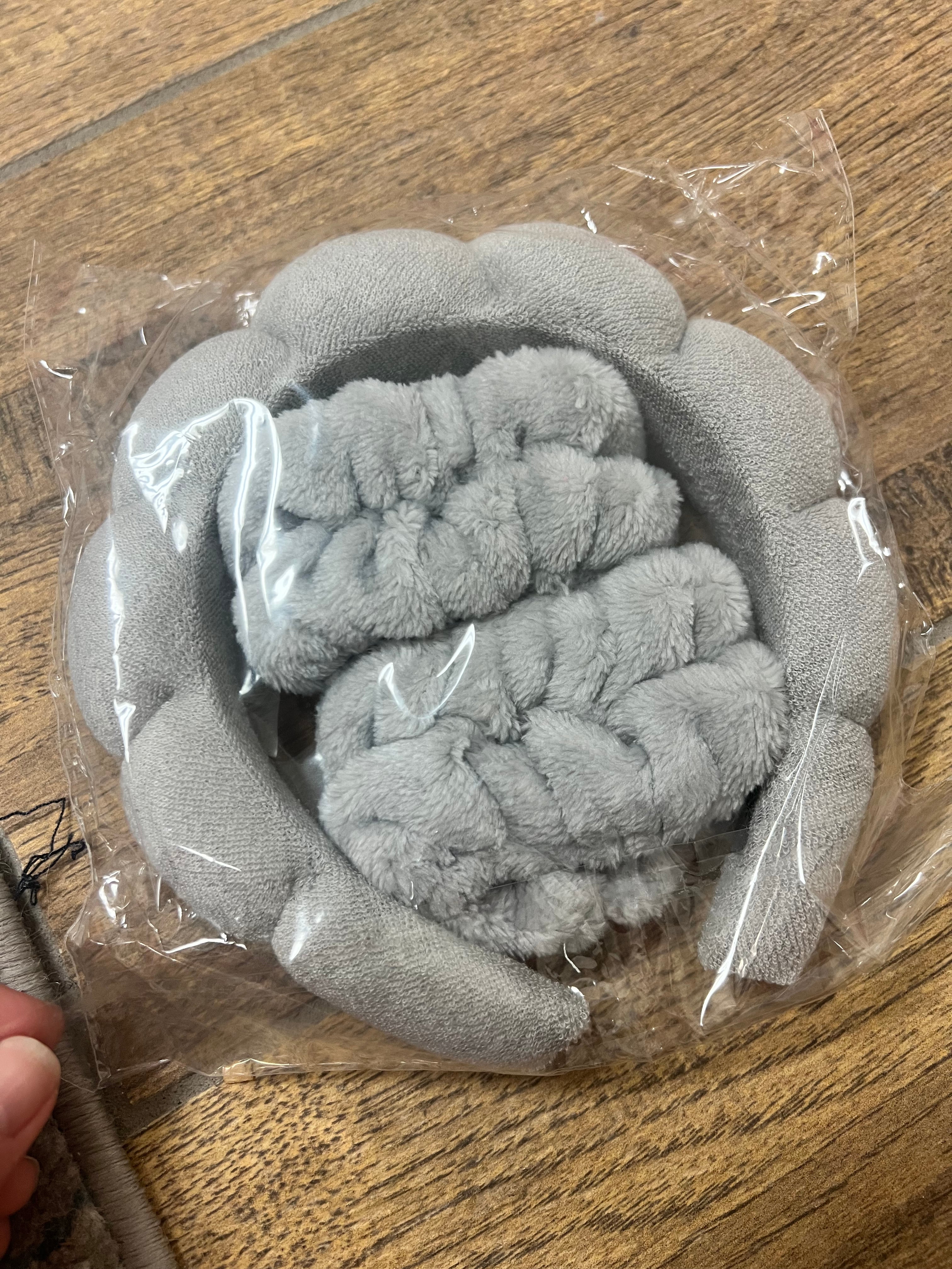 Headband and Wrist Spa set