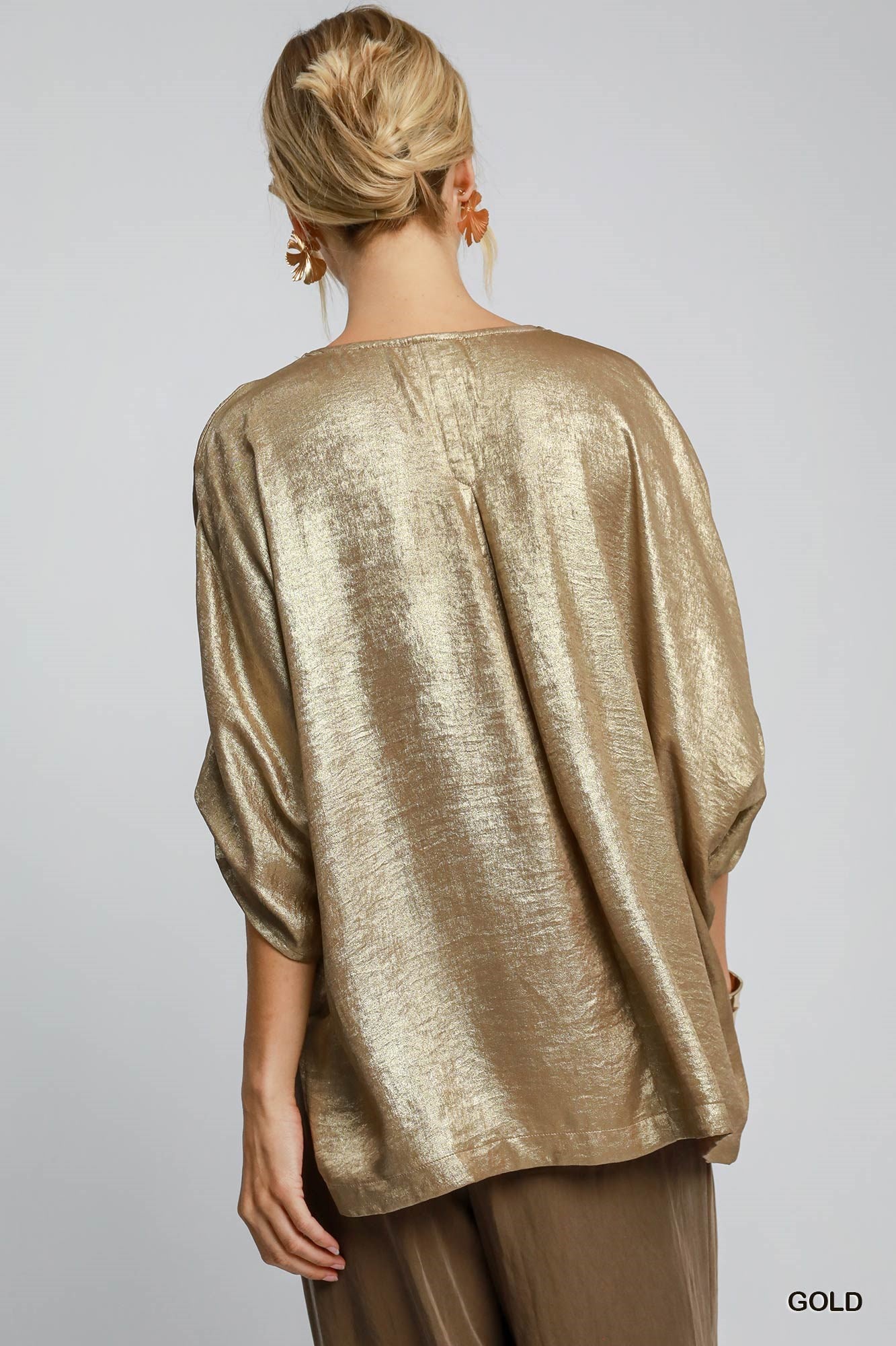 Metallic Hi-Low Hem Blouse