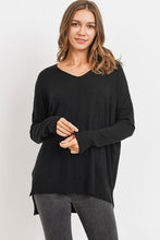 Load image into Gallery viewer, Oversized VNeck Knit
