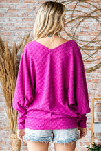 Load image into Gallery viewer, Checker Texture Dolman Sleeve Top
