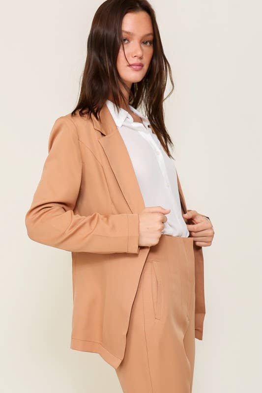 Classic One-Button Tailored Blazer