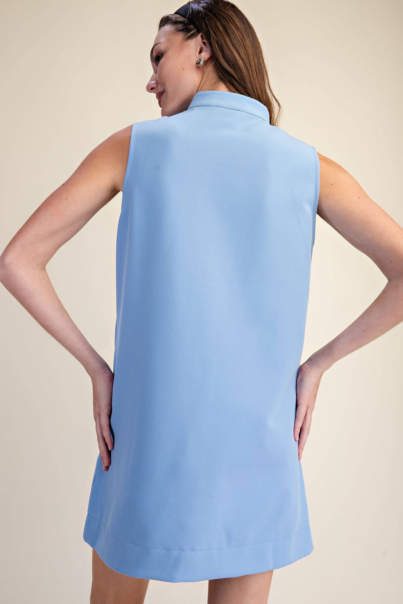 Stand Collar Slit V-Neck Sleeveless Dress (June Pre-Order)