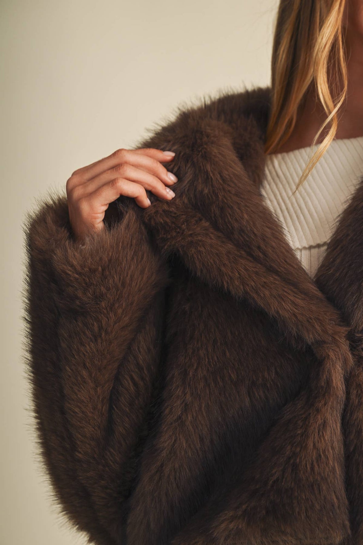 Wide Notched Lapel Faux Fur Jacket