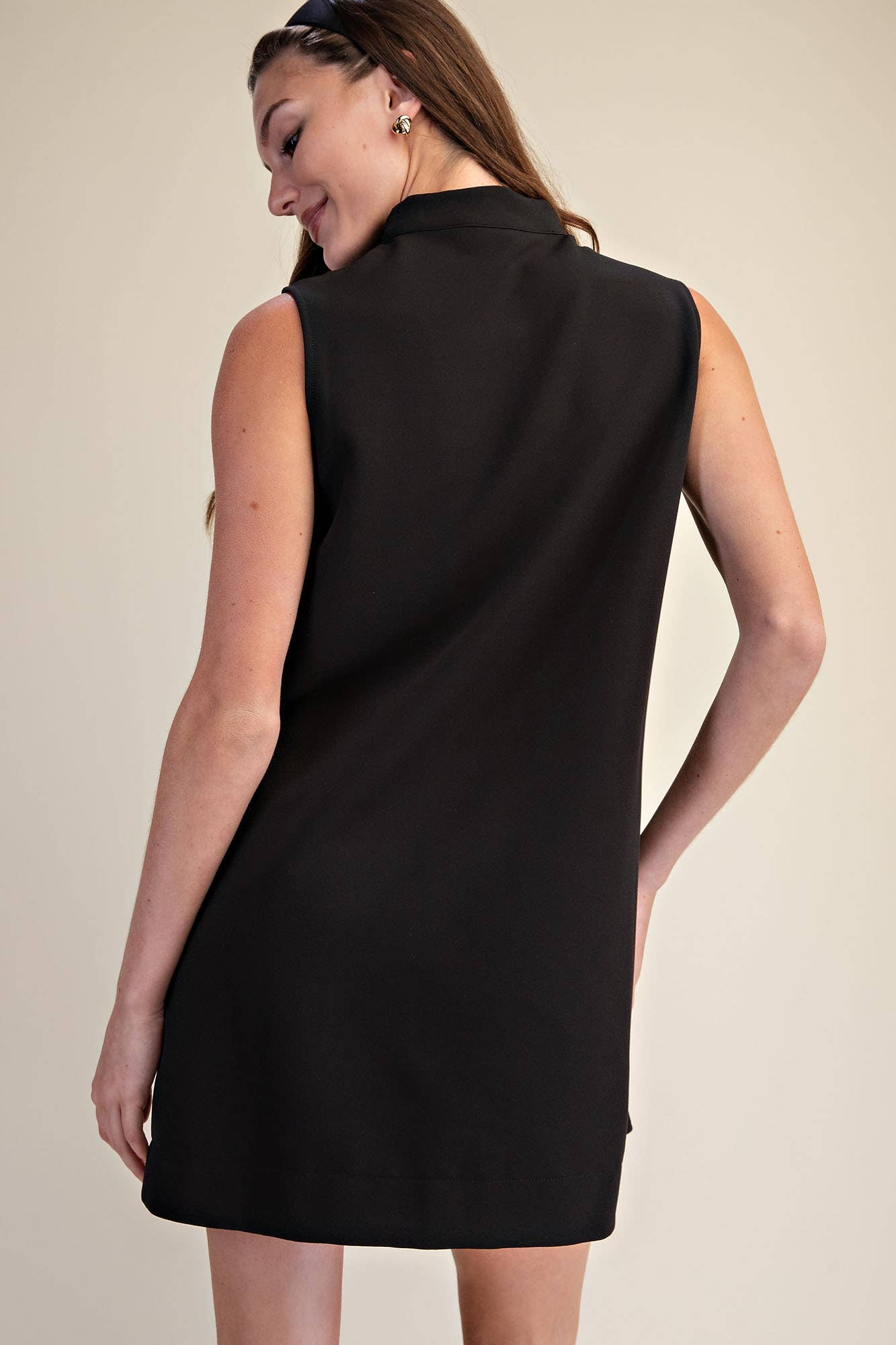 Stand Collar Slit V-Neck Sleeveless Dress (June Pre-Order)