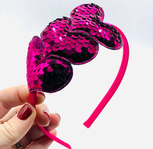 Load image into Gallery viewer, Sequin Heart Headband
