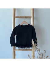 Load image into Gallery viewer, Girls Feather Long Sleeve
