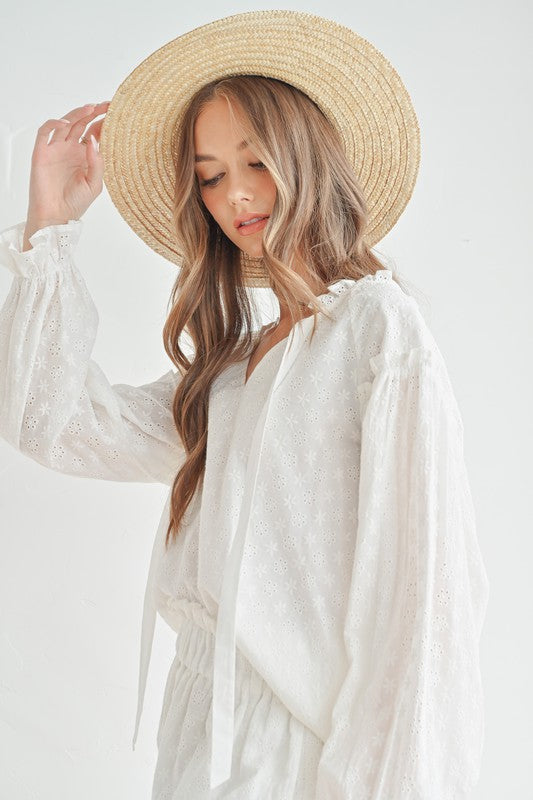 Eyelet Short Set