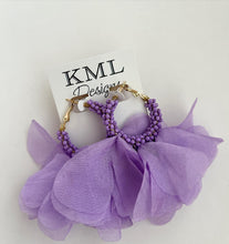 Load image into Gallery viewer, Petal Hoop Earrings
