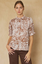 Load image into Gallery viewer, Satin Animal Print Blouse
